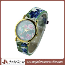 New Hot Fashion Flower Geneva Brand Lady Watch